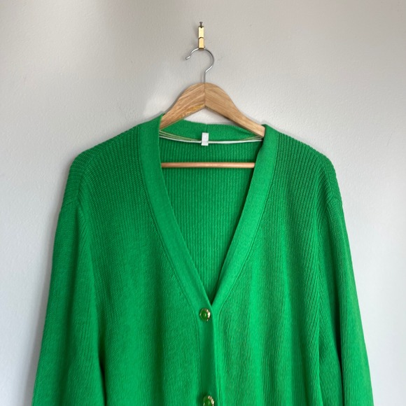 Vintage St. John Green Slouchy Cardigan Size Large - Picture 4 of 8
